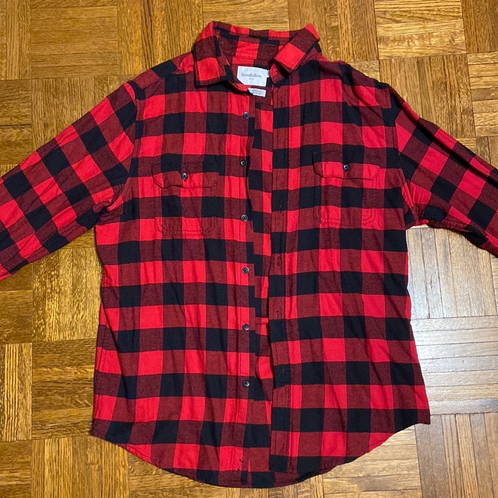 Men’s Red and Black Long Sleeve Flannel